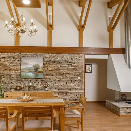 Сasa de vacaciones The House On The In Pirin Golf *